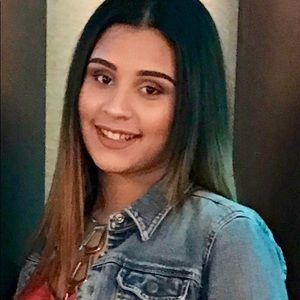 Meet your Posher, Ashley